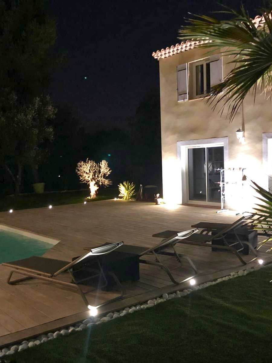 mise en lumière villa et piscine à marseille